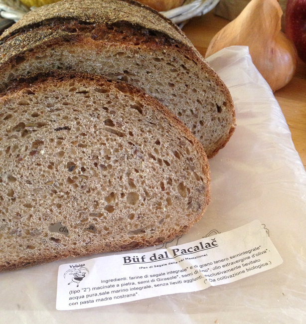 pane di segale a pasta madre