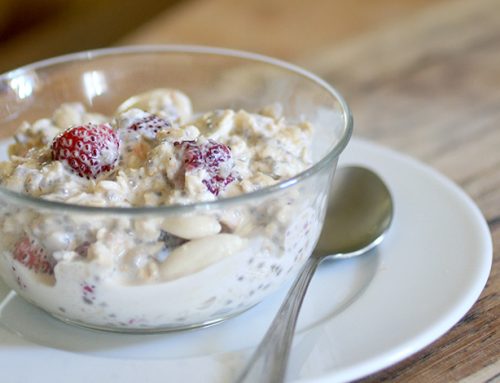 Zuppa d'avena nuda e cruda